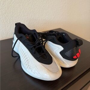 AE 1 Low white size 9.5M